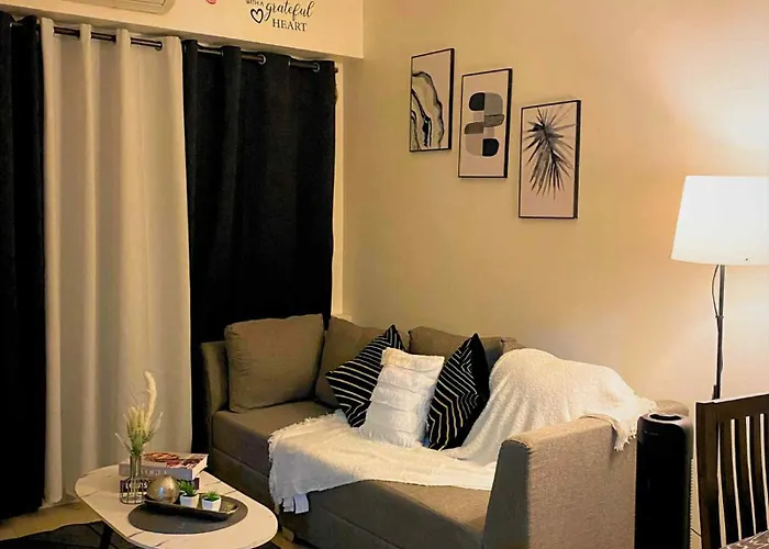 Rje Staycation Mall Of Near Airports Aparthotel Manila