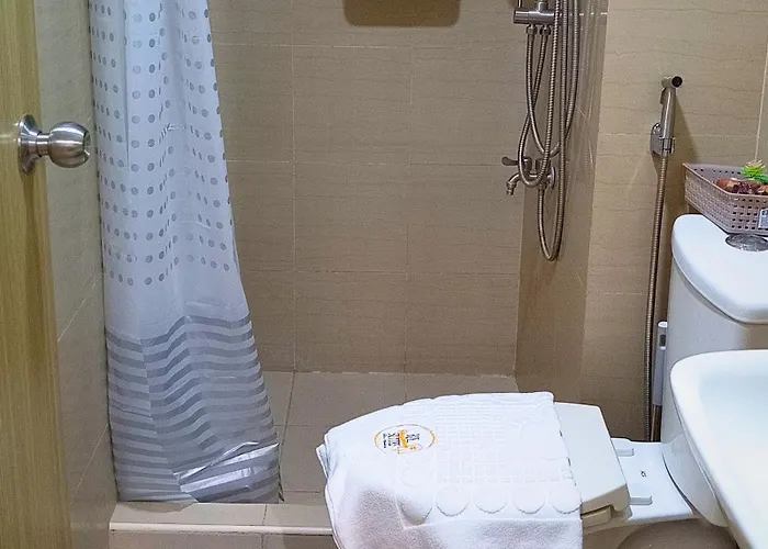 Rje Staycation Mall Of Near Airports Aparthotel Manila